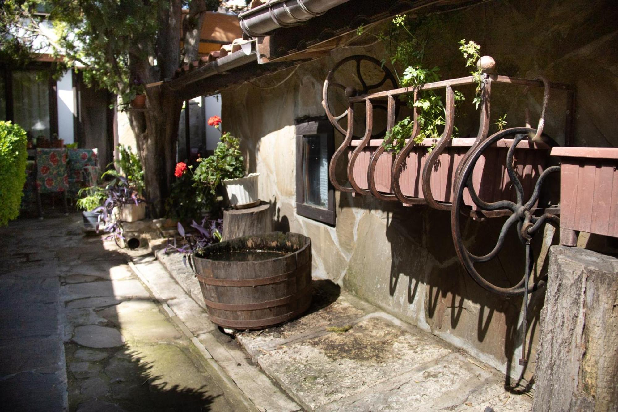 Старата Баkалия The Old Grocery, Guest Rooms 巴尔奇克 外观 照片